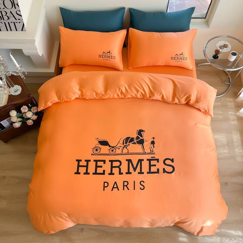 Hermès Inspired Orange Bedding Set - Luxe Comfort