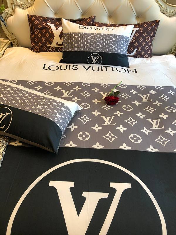 Luxury LV-Inspired Bedding Set - Navy Blue Elegance