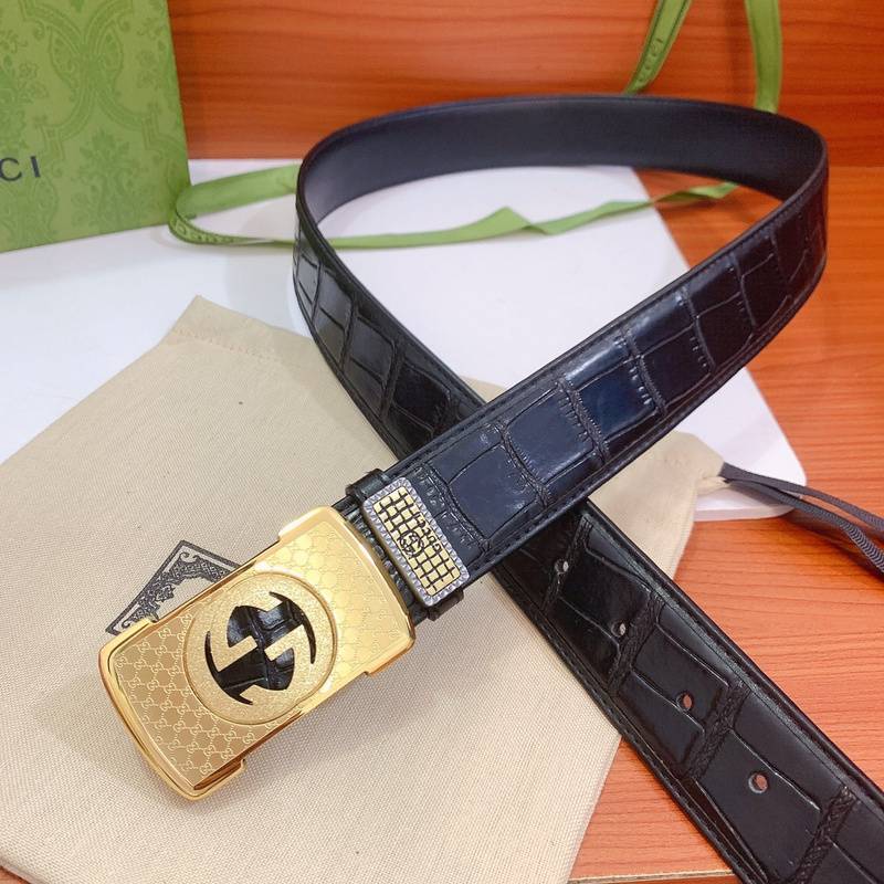 Luxury Crocodile Leather Belt – A Must-Have Accessory for Stylish Men