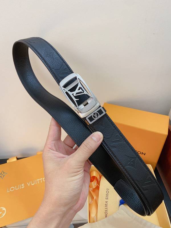 Elegant Black Leather Belt with Silver LV Buckle - Luxury Fashion Must-Have