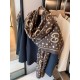 Elegant Double G Scarf - Add a Luxurious Touch to Your Look-Gucci