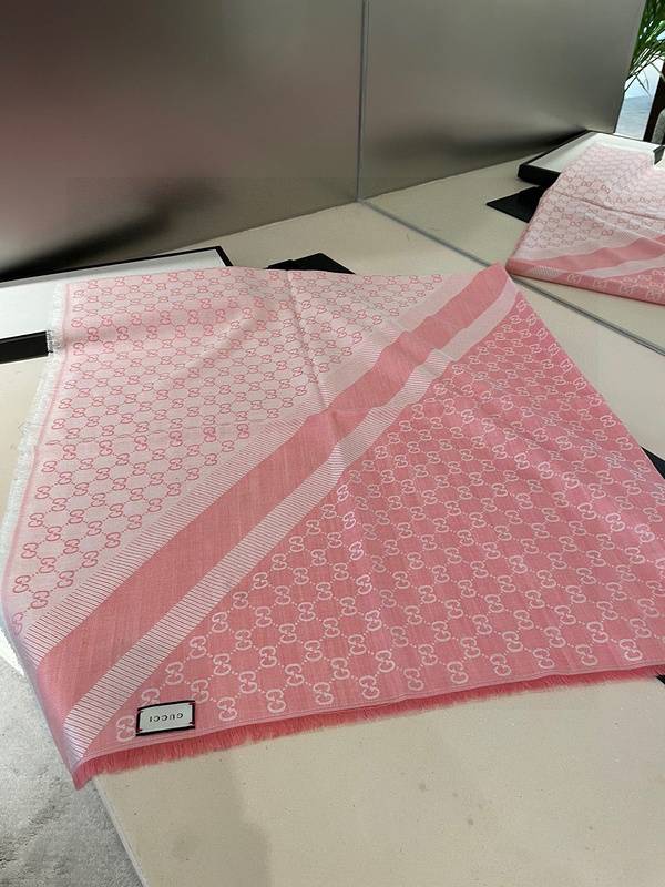 Elegant Light Pink Scarf with Delicate Patterns - Perfect for Any Occasion-Gucci