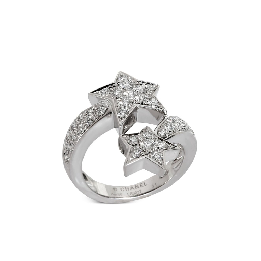 Elegant Chanel Ring - Star Design with Crystal Accents