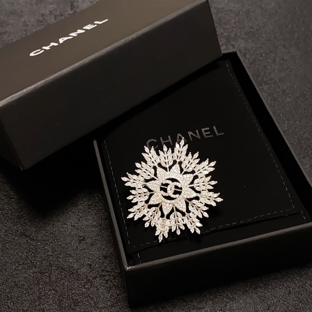 Chanel CC Brooch - Sparkling Crystal and Pearl Elegance