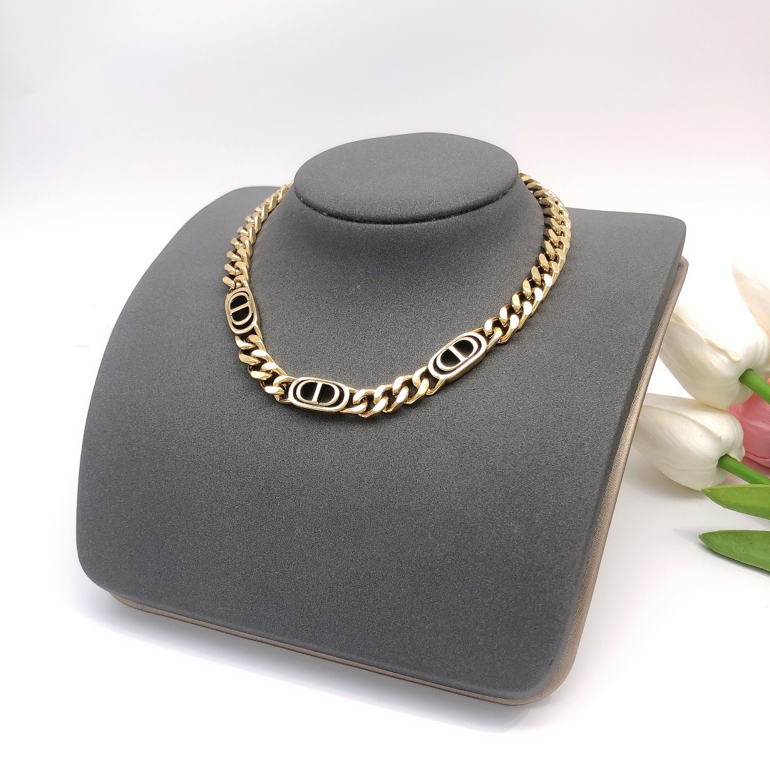 Dior-Inspired Gold Tone Necklace - CD Link Elegance