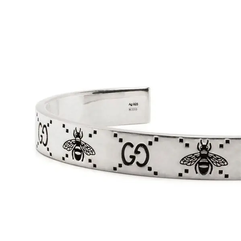 Gucci's Silver Elegance: Engraved Bee Cuff Bracelet