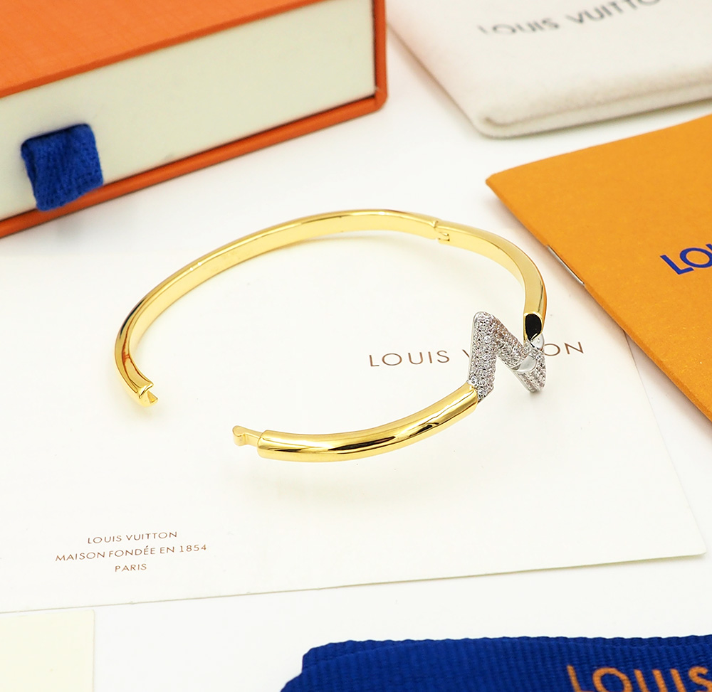 Louis Vuitton Initials Bangle - Gold Plated Luxury