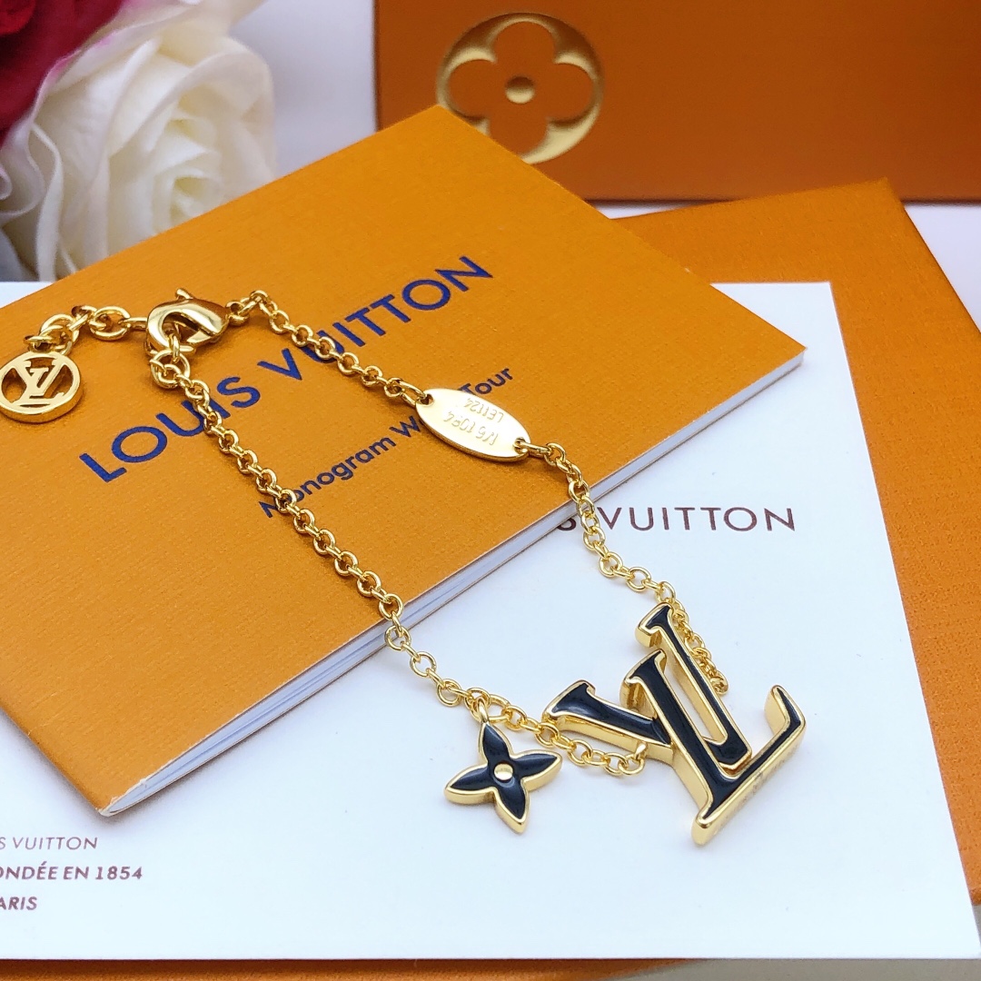 Trendy Gold Tone LV Necklace - Enamel Flower & Initial, Must-Have Accessory