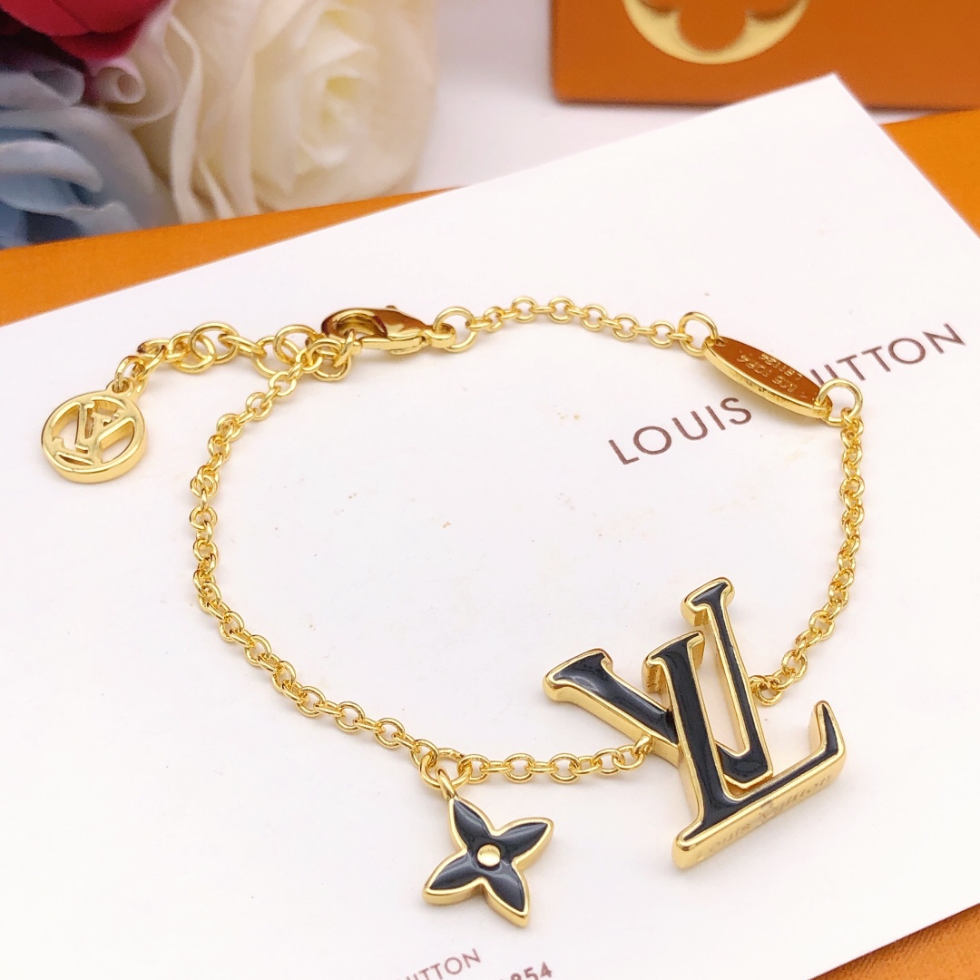 Trendy Gold Tone LV Necklace - Enamel Flower & Initial, Must-Have Accessory