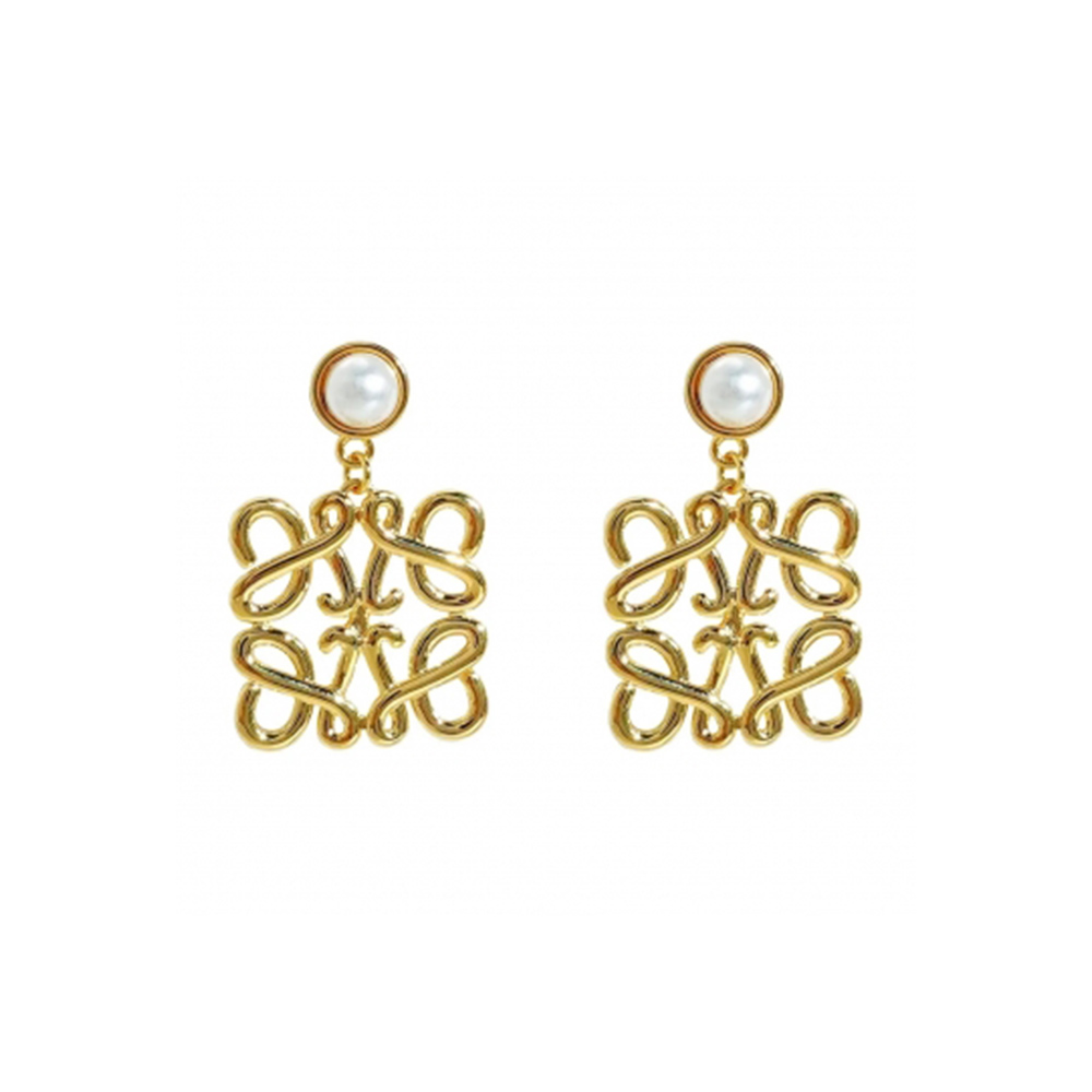 Loewe's Golden Elegance: Pearl and Monogram Earrings