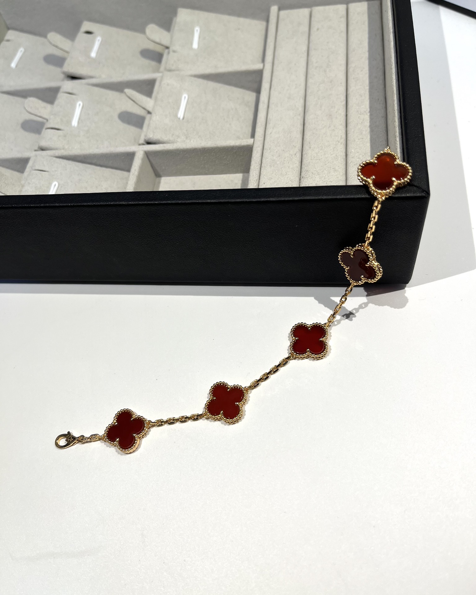 Trendy Red Agate Bracelet - Van Cleef & Arpels Inspired, Must-Have Accessory