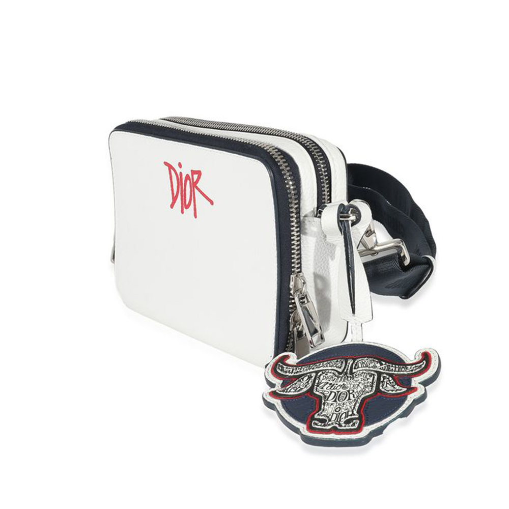 DiorWhiteBag - Red Graffiti Logo, Trendy and Chic