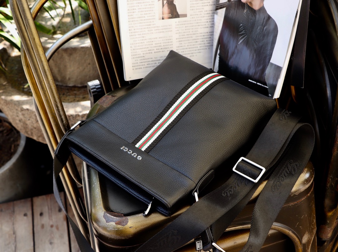 Gucci-Inspired Black Leather Crossbody Bag - Striped Elegance