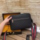 Gucci-Inspired Black Quilted Crossbody Bag - Luxurious Accessory