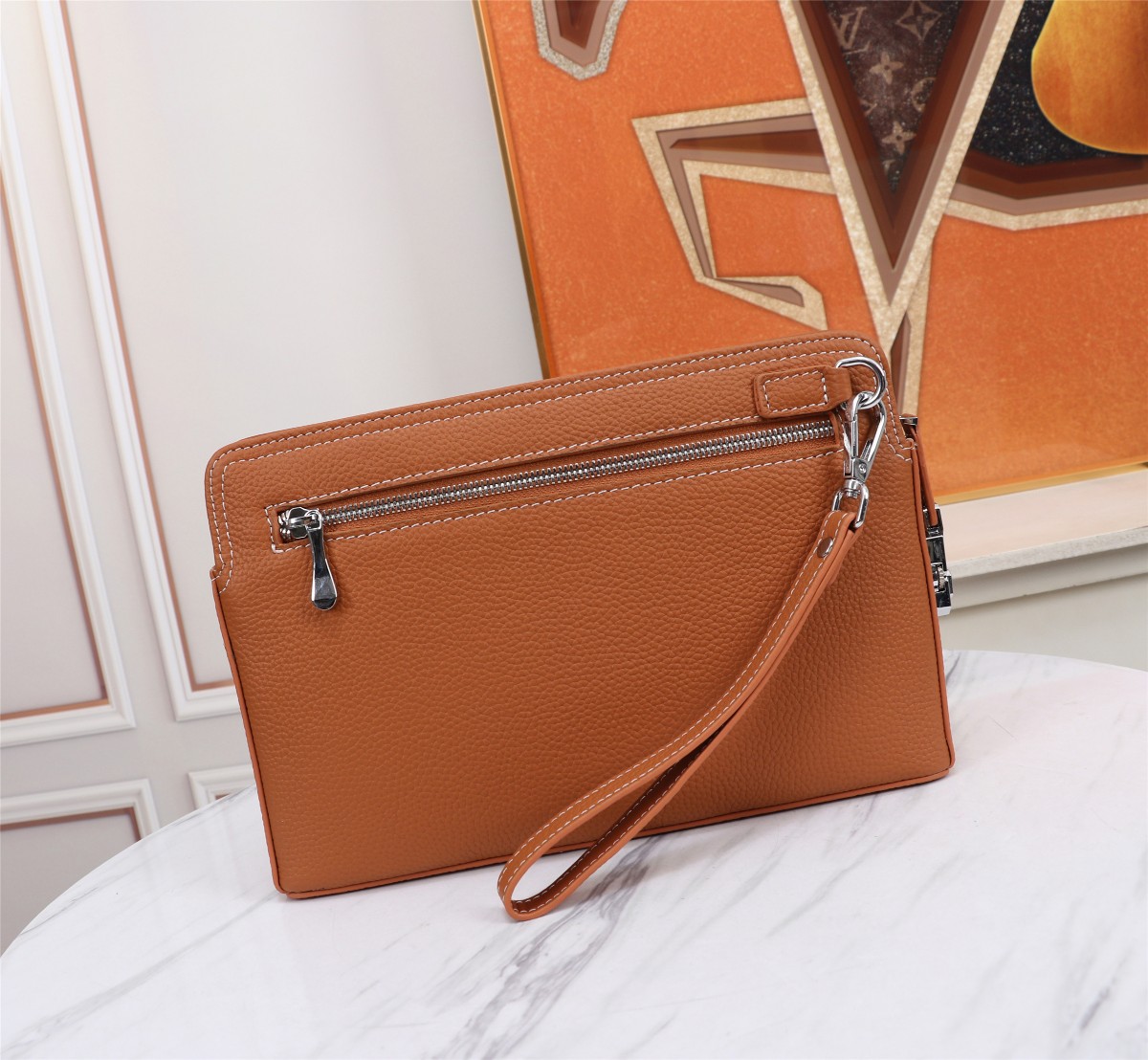 Hermès Tan Leather Clutch | Iconic 'H' Buckle |