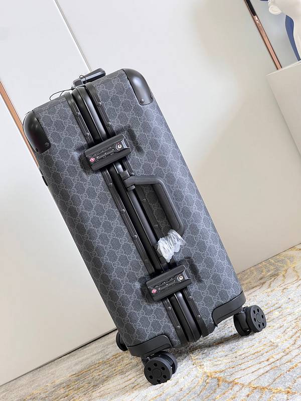  GUCCI Luggage, Essential for Chic Travel! #Luggage #Fashion