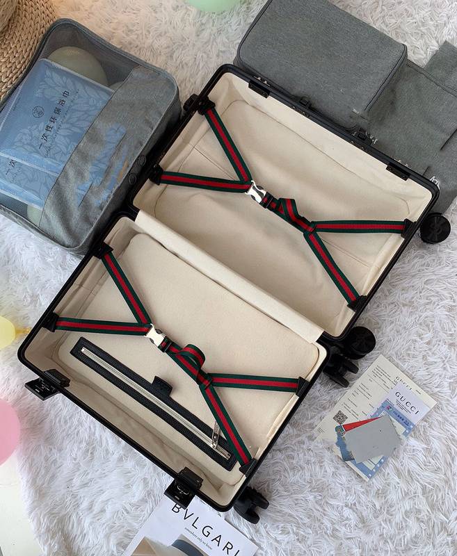 GUCCI Luggage 