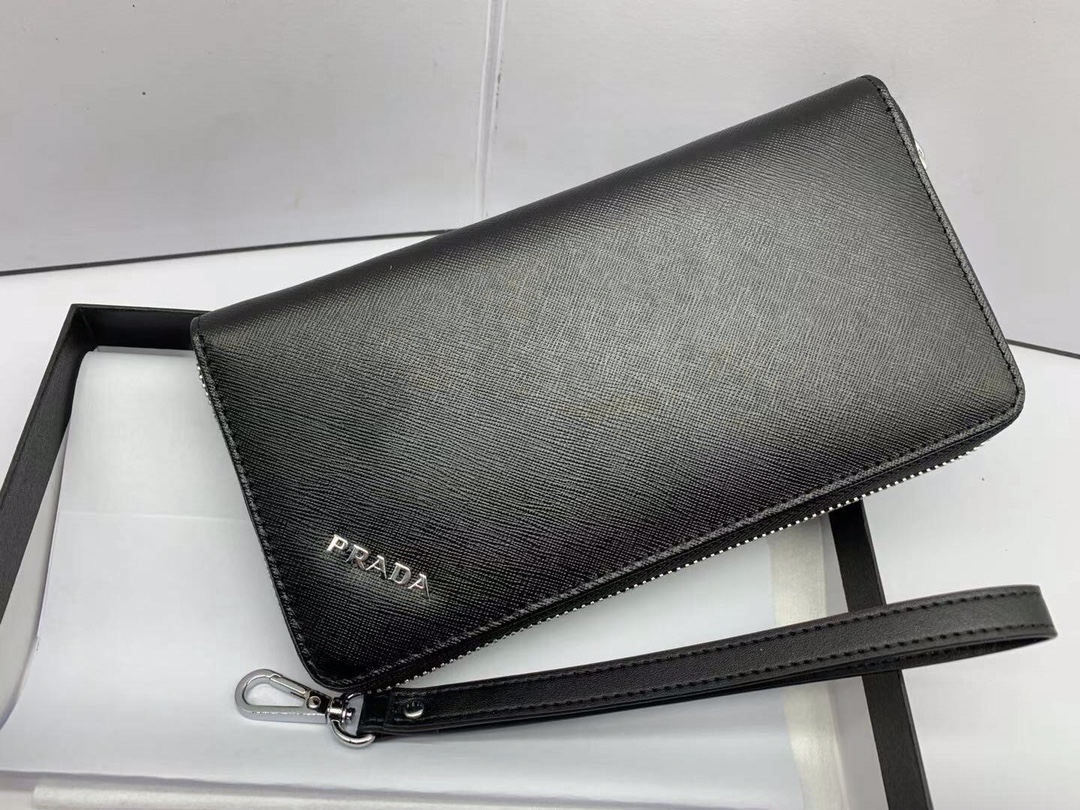 Prada-Inspired Black Leather Clutch - Minimalist Elegance