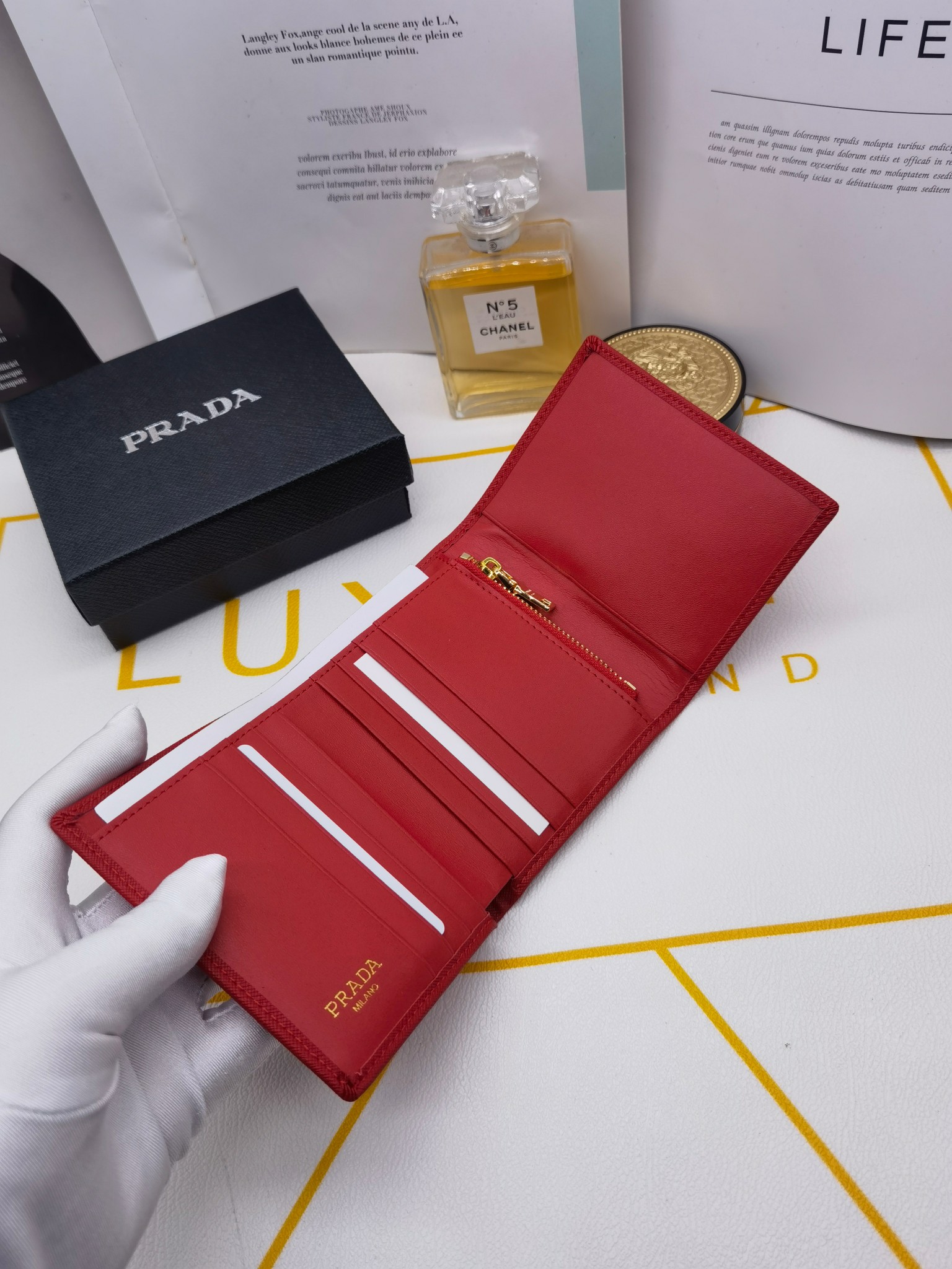 Red Prada-Inspired Wallet - A Pop of Color in Your Wardrobe