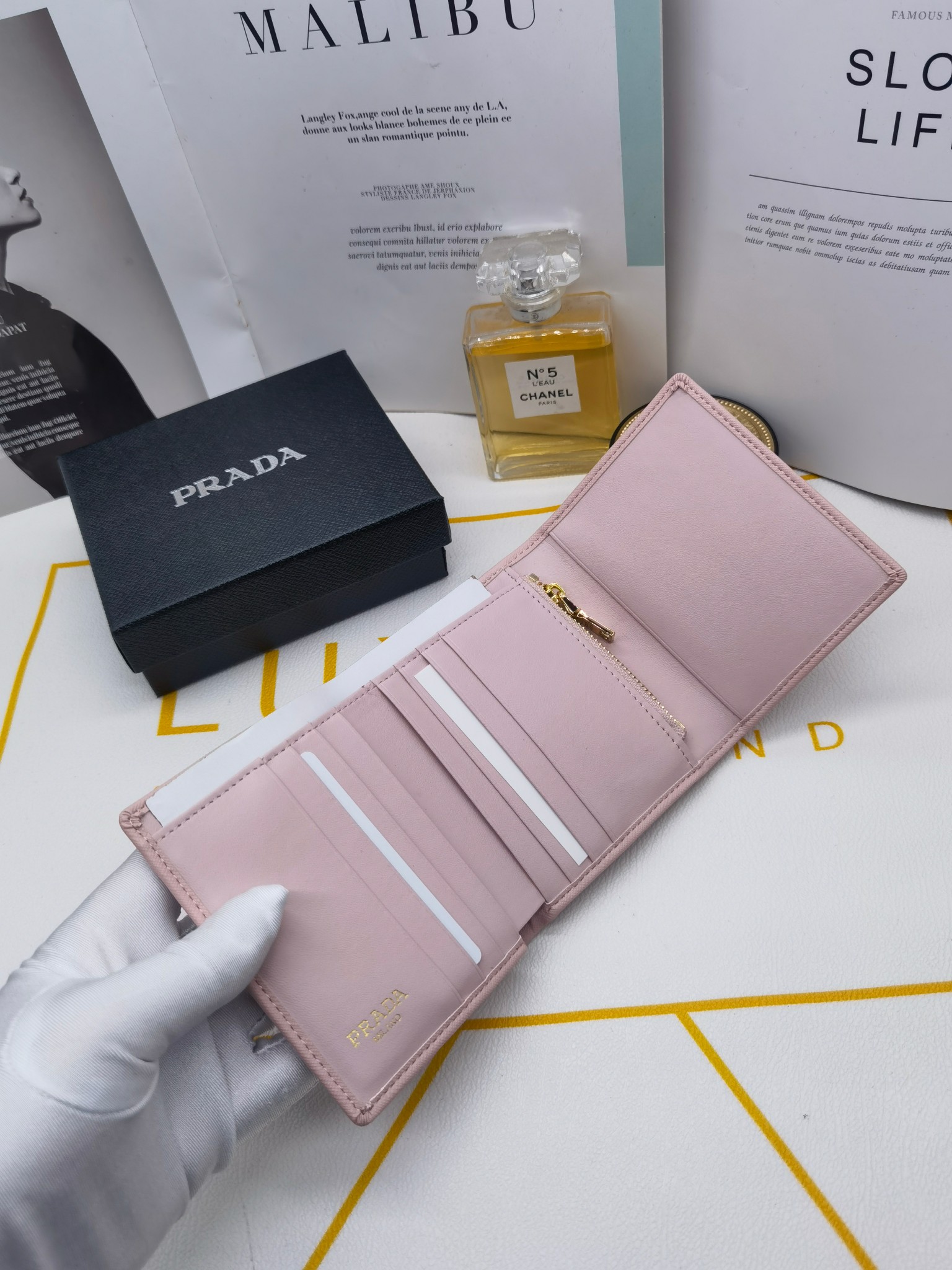 Prada-Inspired Pink Wallet - A Touch of Feminine Elegance