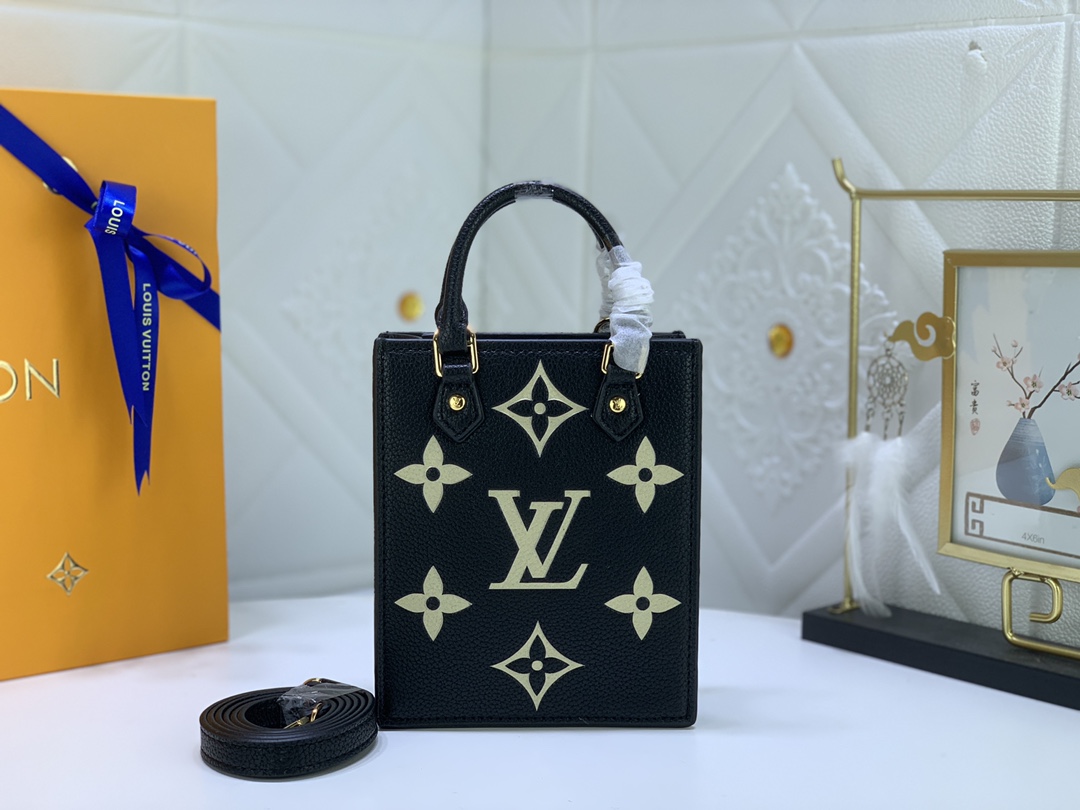 LOUIS VUITTON Authentic Luxury Bag, 2023 New Arrival, Trendy Patchwork Shoulder Bag, #LVAuthentic #TrendingLuxury